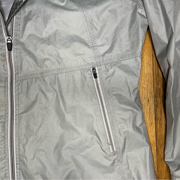 Avalanche Outdoor Jacket - Picture 4 of 6